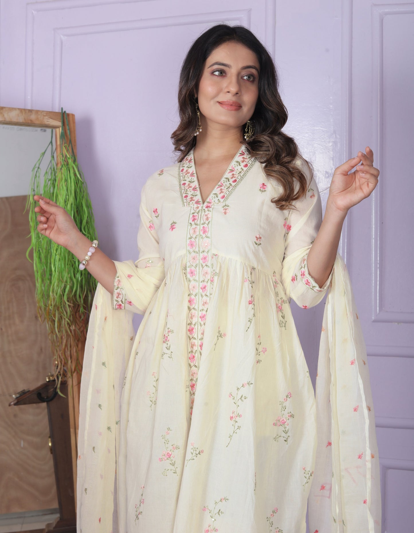 Nayra Center Cut Off White Color Work Kurti Pair