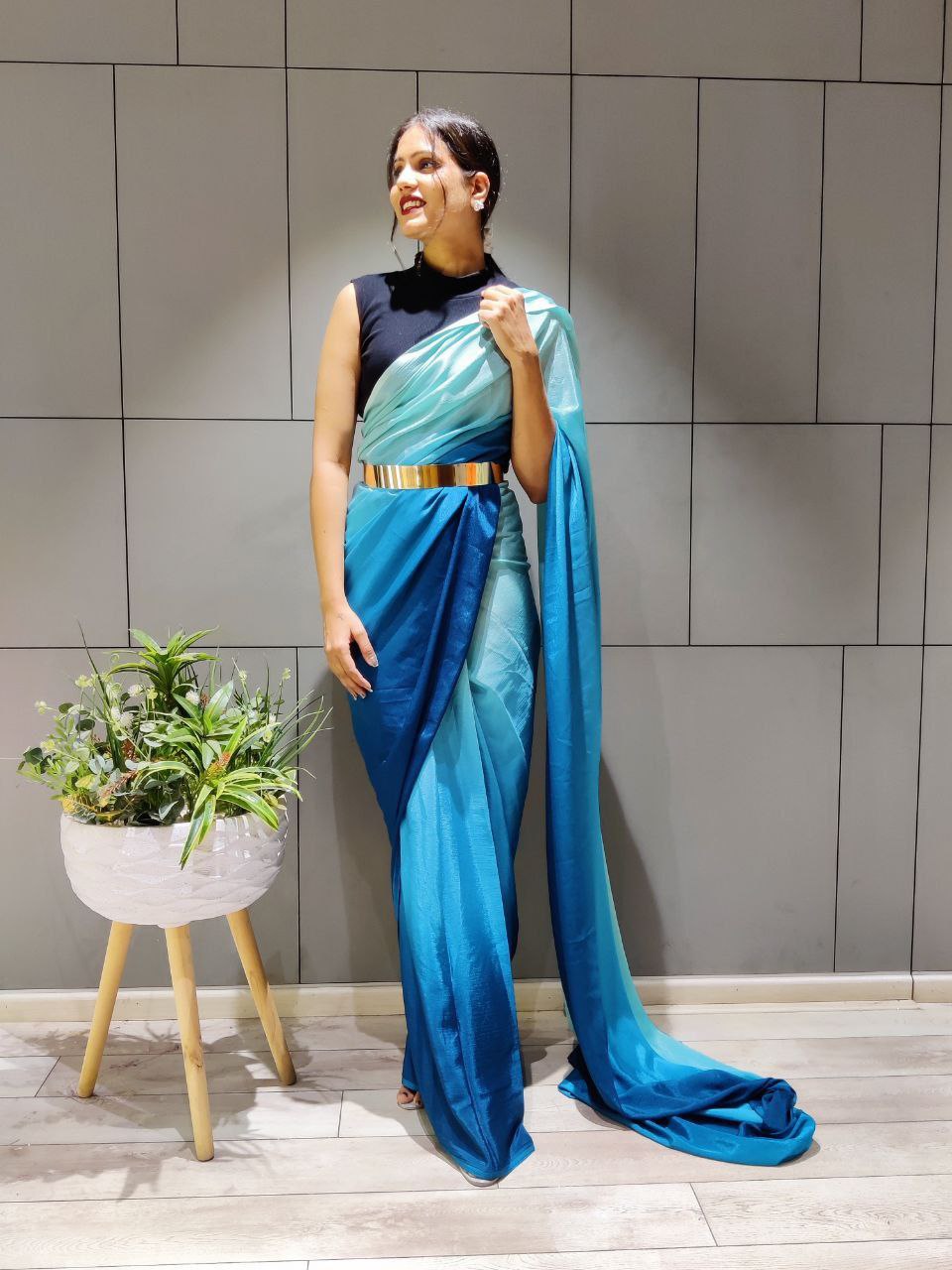 Royal Blue Saree In Japan Satin Silk With Plain – ReplicaVilla