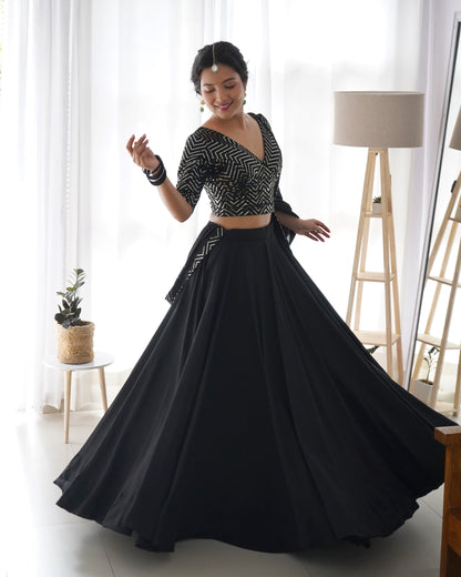 Party Wear Black Plain Lehenga With Work Blouse