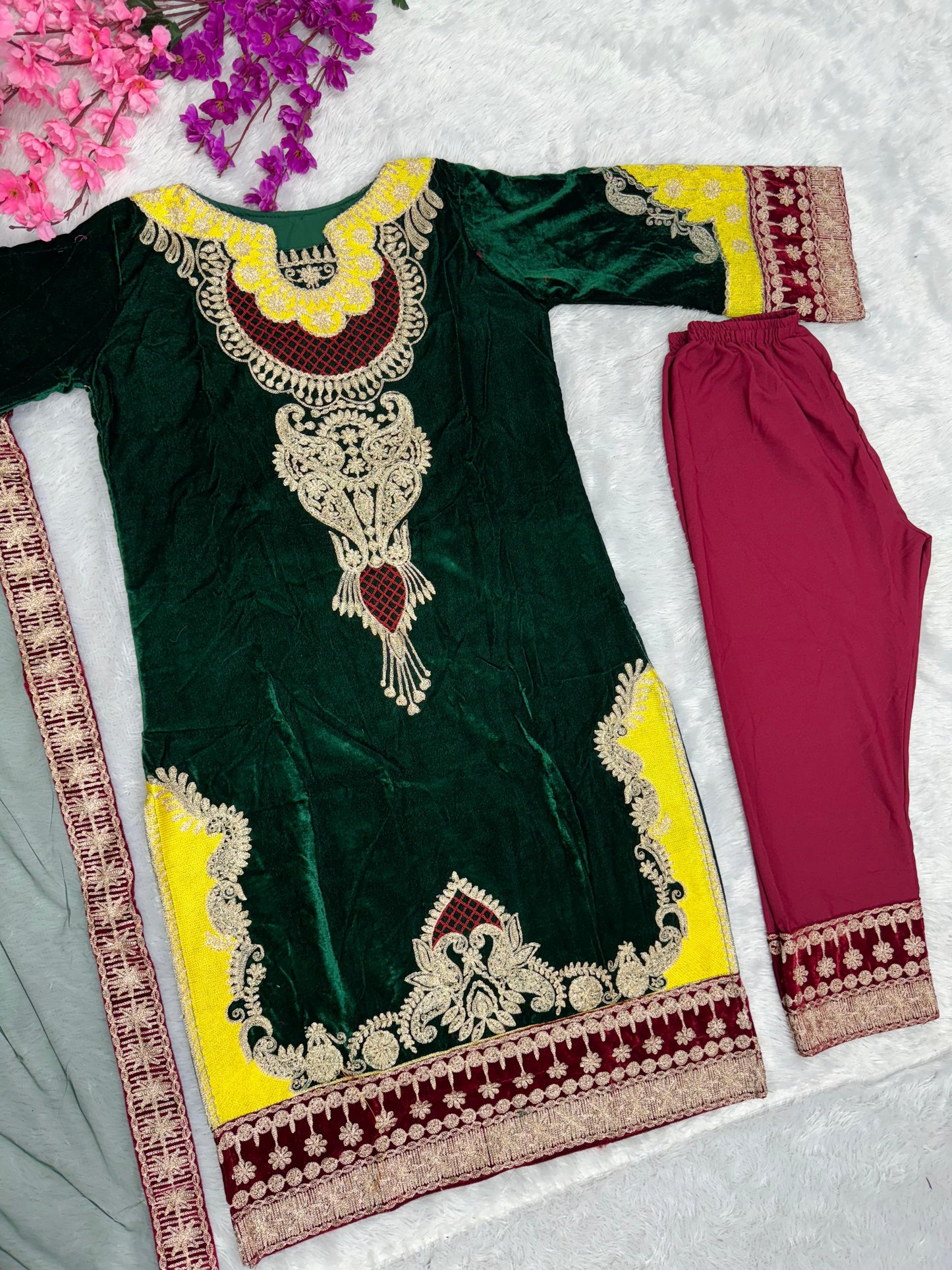 Viscose Velvet Green Color Pakistani Kurti Pant With Dupatta