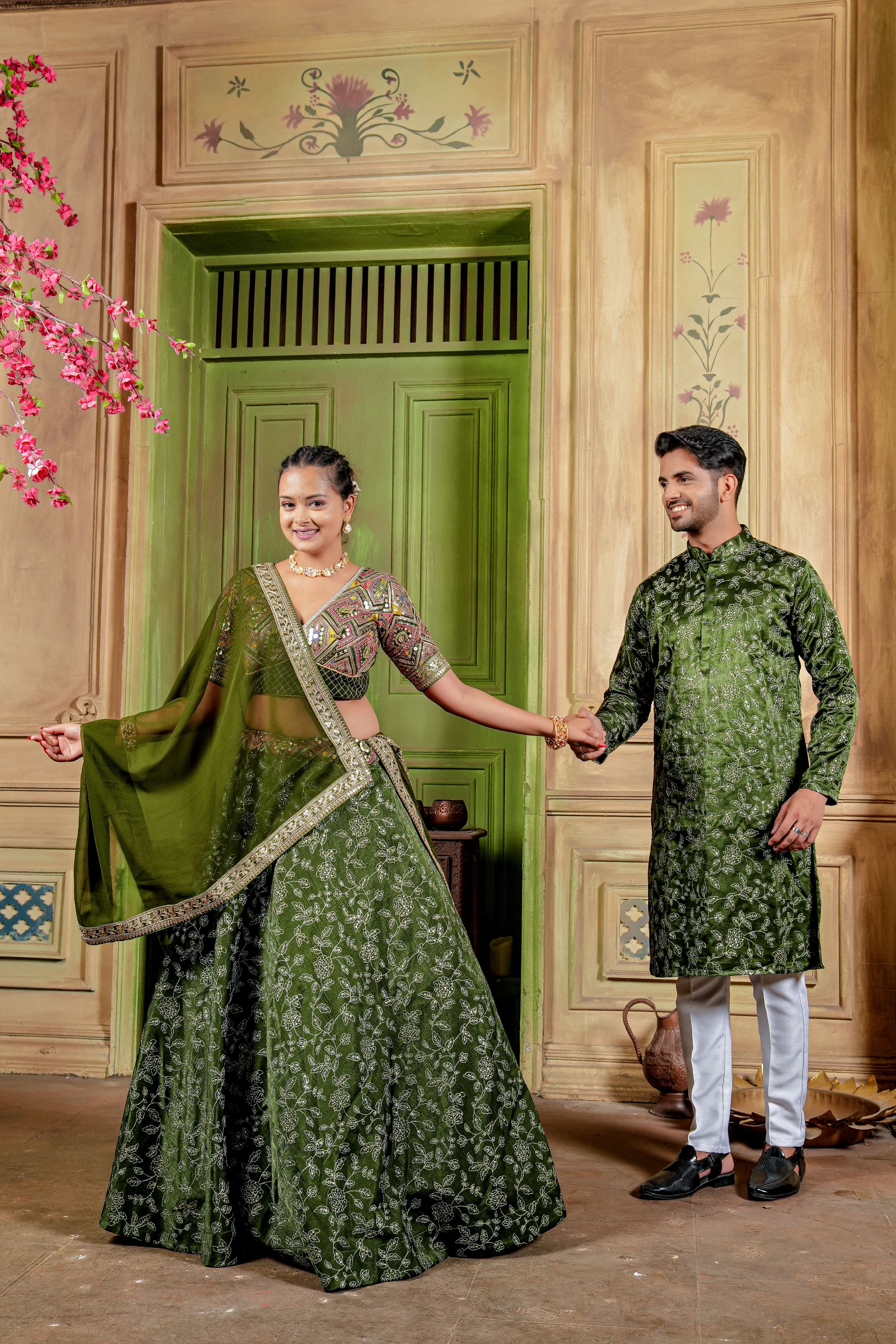 Bridal Lehenga Foe Mehandi Function at Rs 4500 | Bridal Lehenga Choli in  Chandigarh | ID: 23064565612