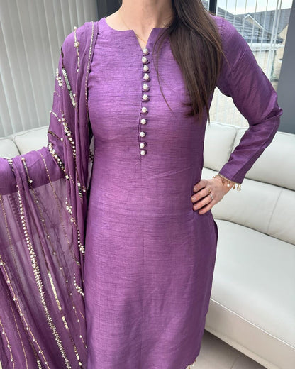 Fashionable Lavender Color Kurti Pant With Work Dupatta