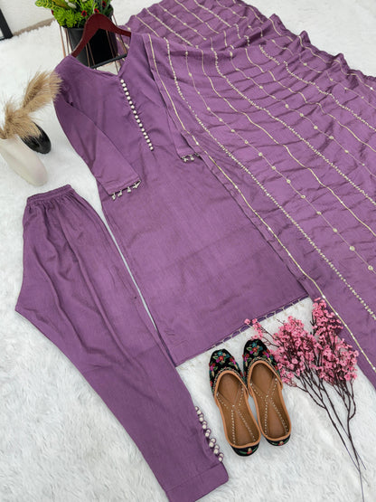 Fashionable Lavender Color Kurti Pant With Work Dupatta