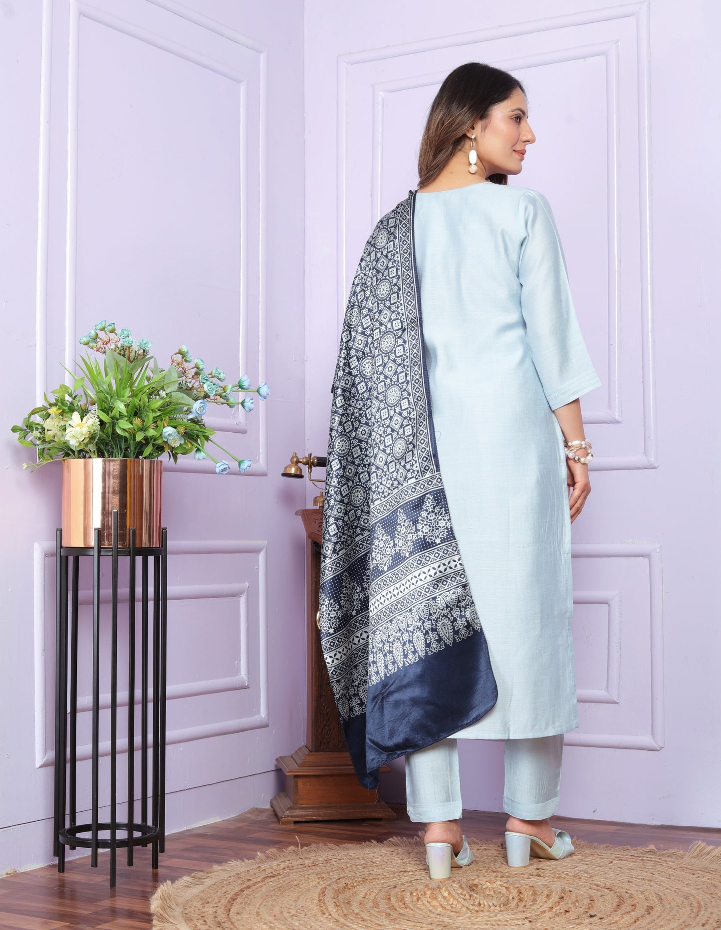 Alluring Sky Blue Straight Kurti Set With Dupatta