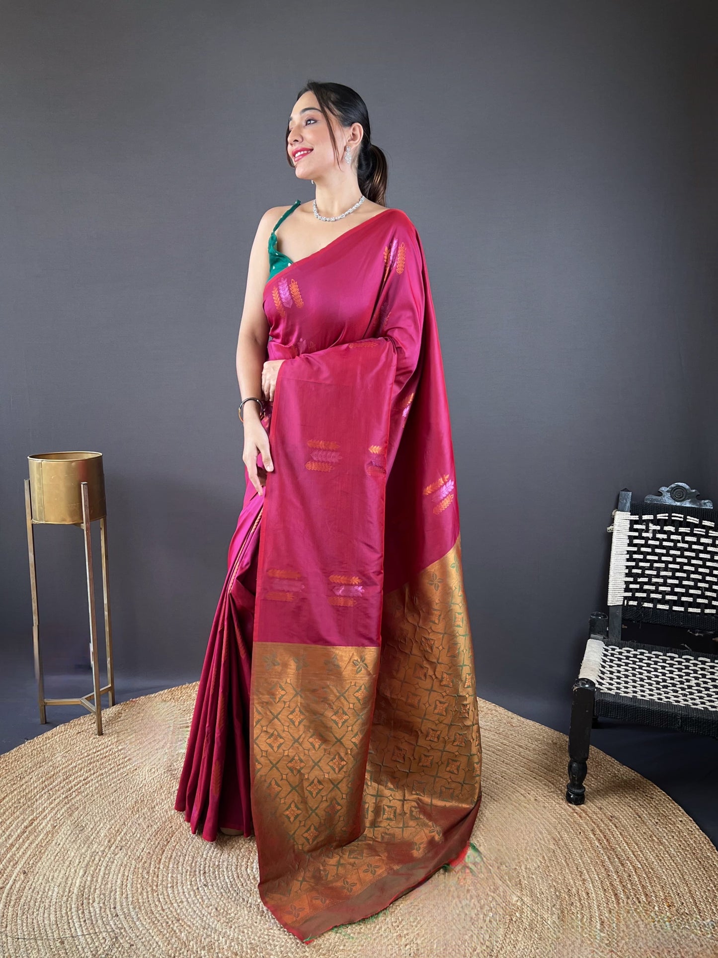 Wine Color Copper Rich Weaving Pallu Shining Saree