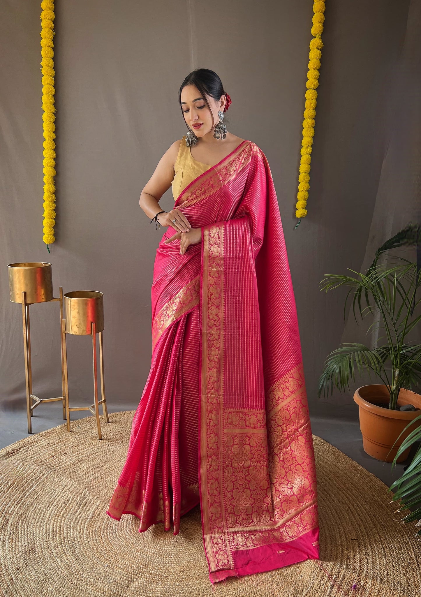 Beautiful Border Pink Weaving Festive Saree