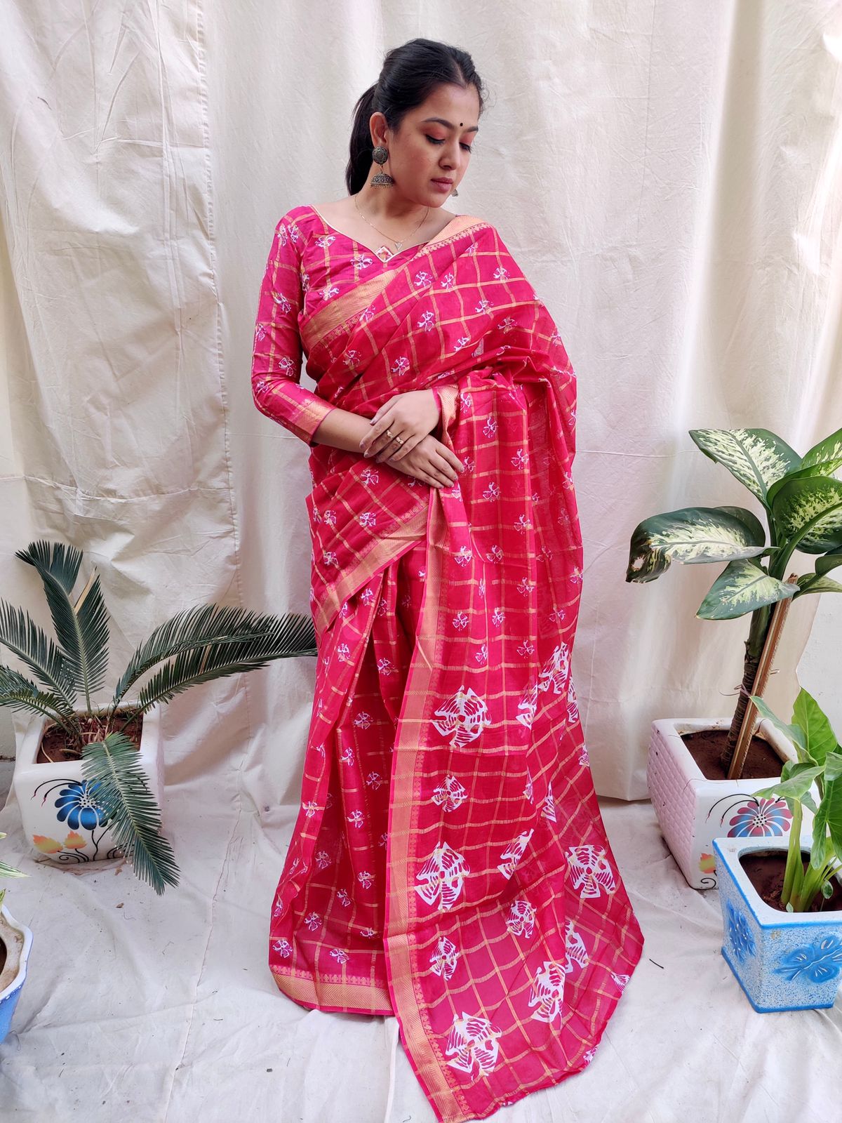 Festive Wear Batik Print Pink Cotton Saree