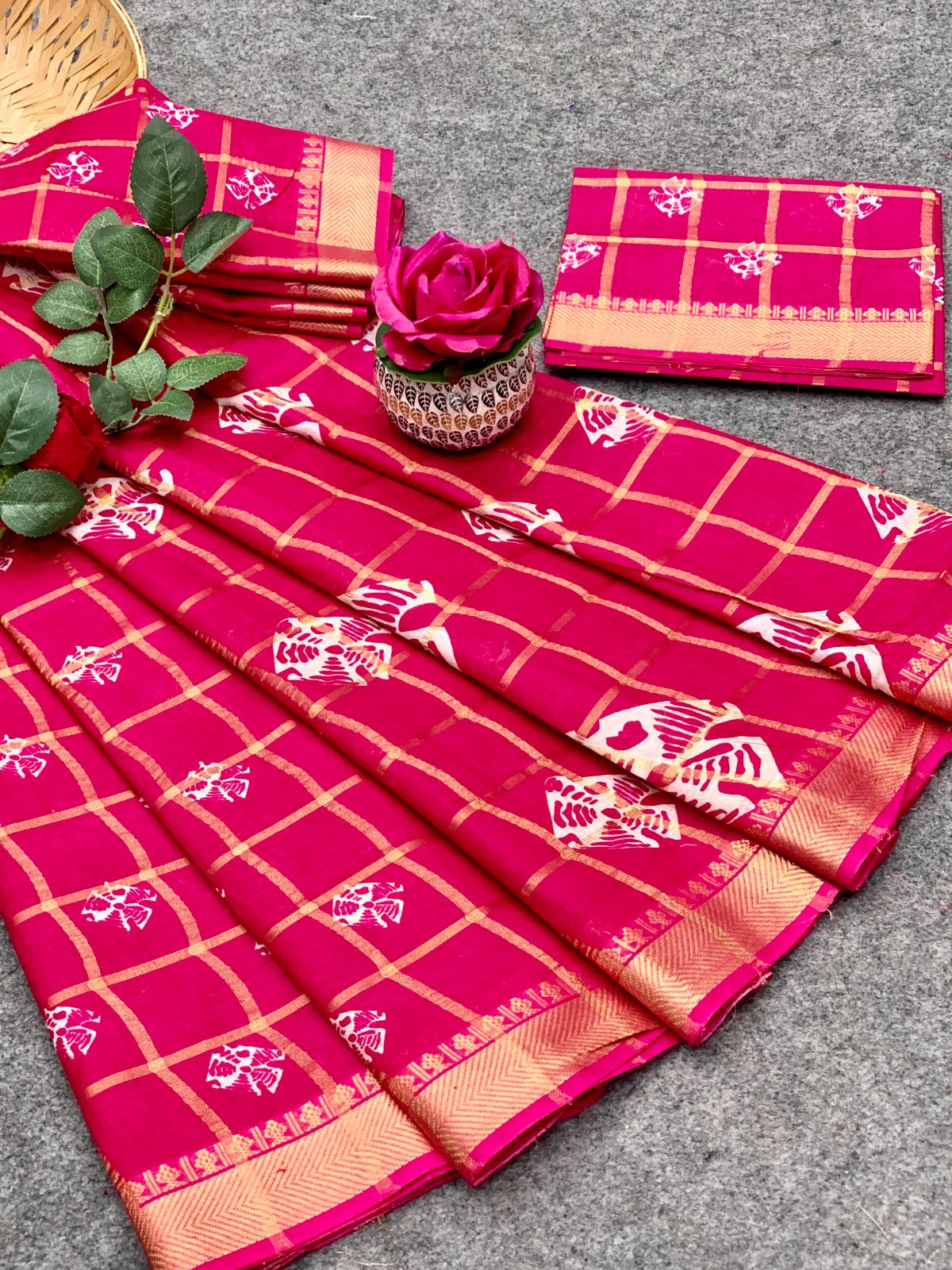 Festive Wear Batik Print Pink Cotton Saree