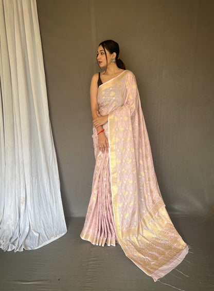 Gold And Silver Design Rich Pallu Light Pink Saree