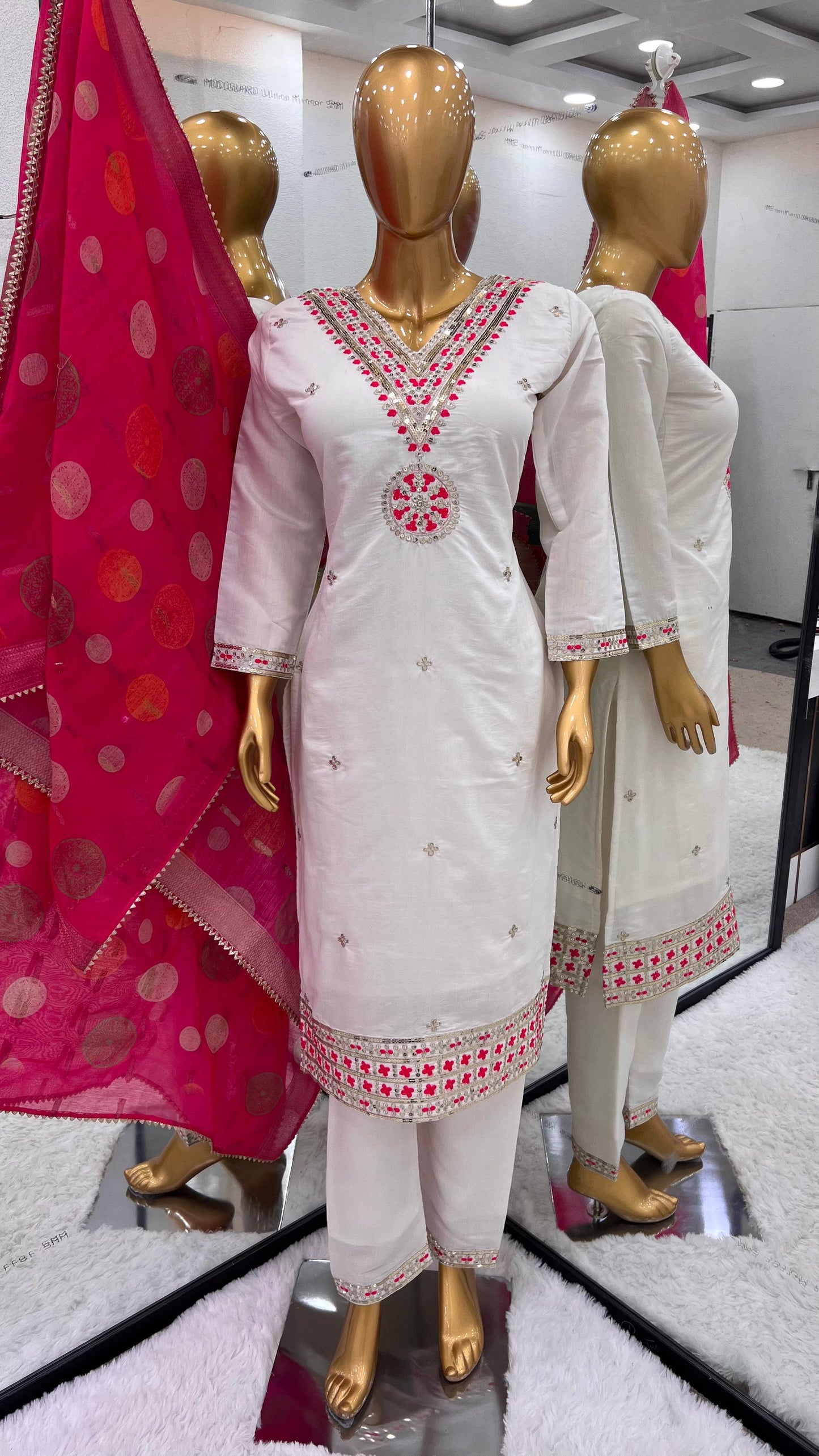 White Color Kurti Set With Jacquard Work Dupatta