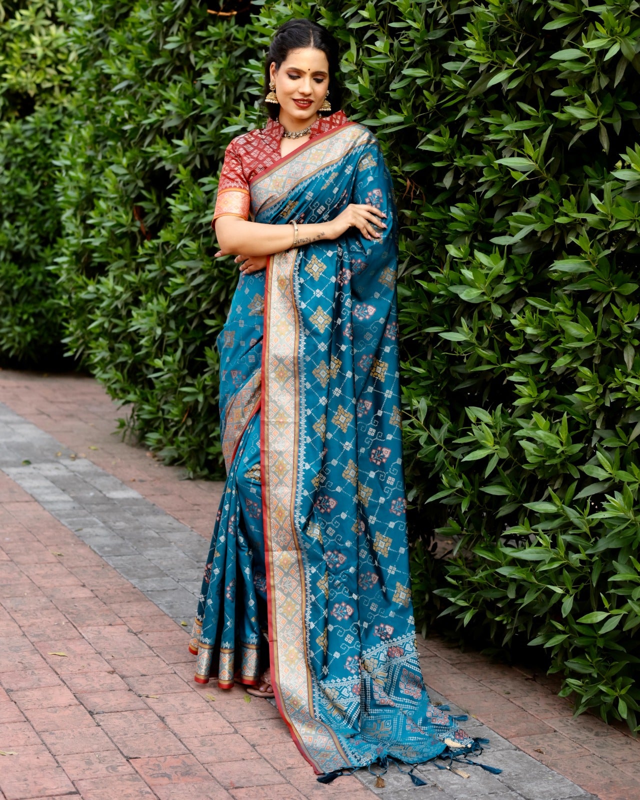 Beautiful Kanchi Border Blue Color Patola Silk Saree