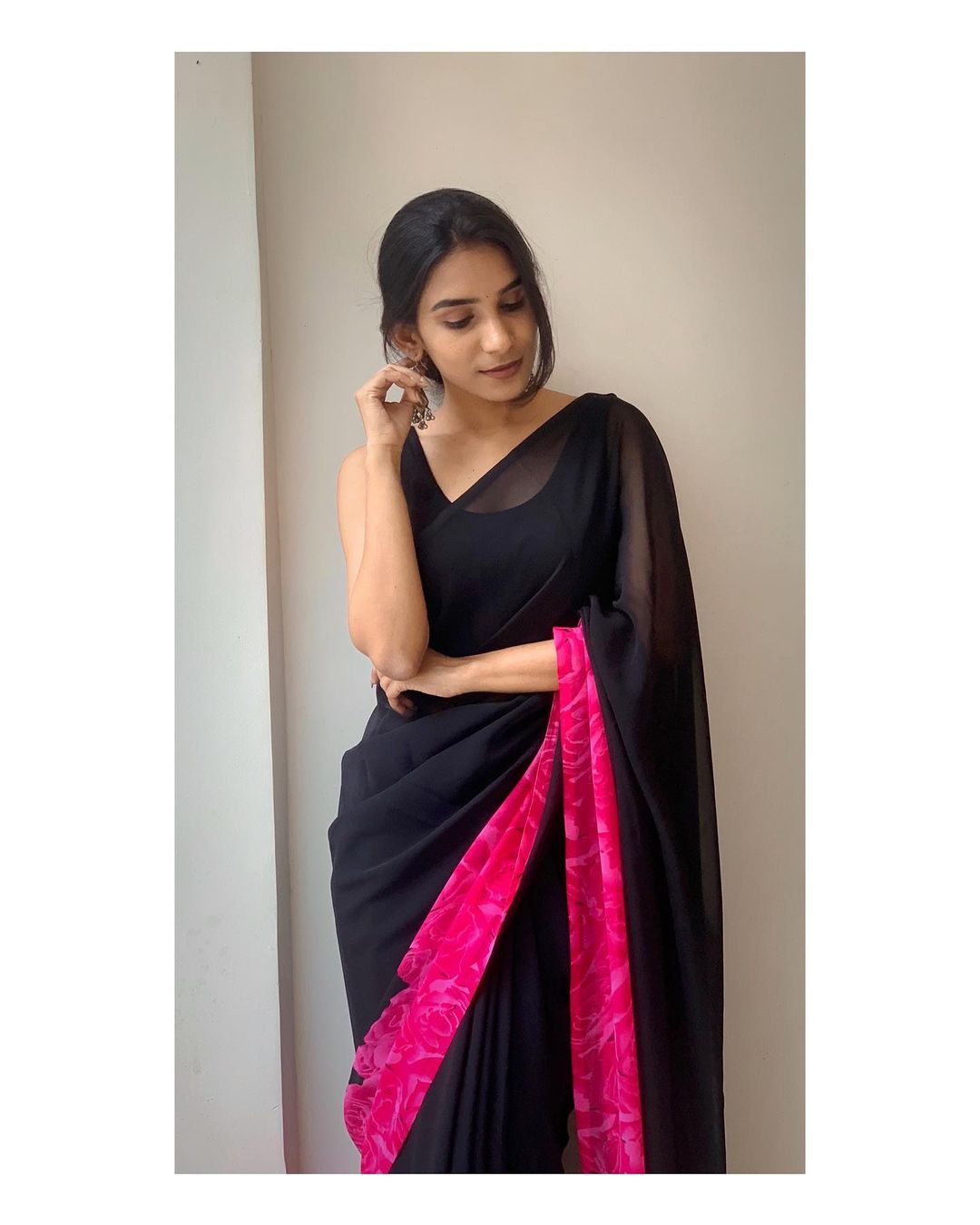 Pink Flower Design Border Black Ready To Wear Saree