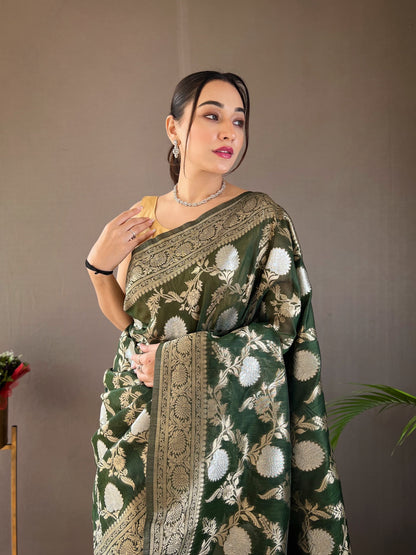 Traditional Dark Green Rich Pallu With Jacquard Work Silk Saree