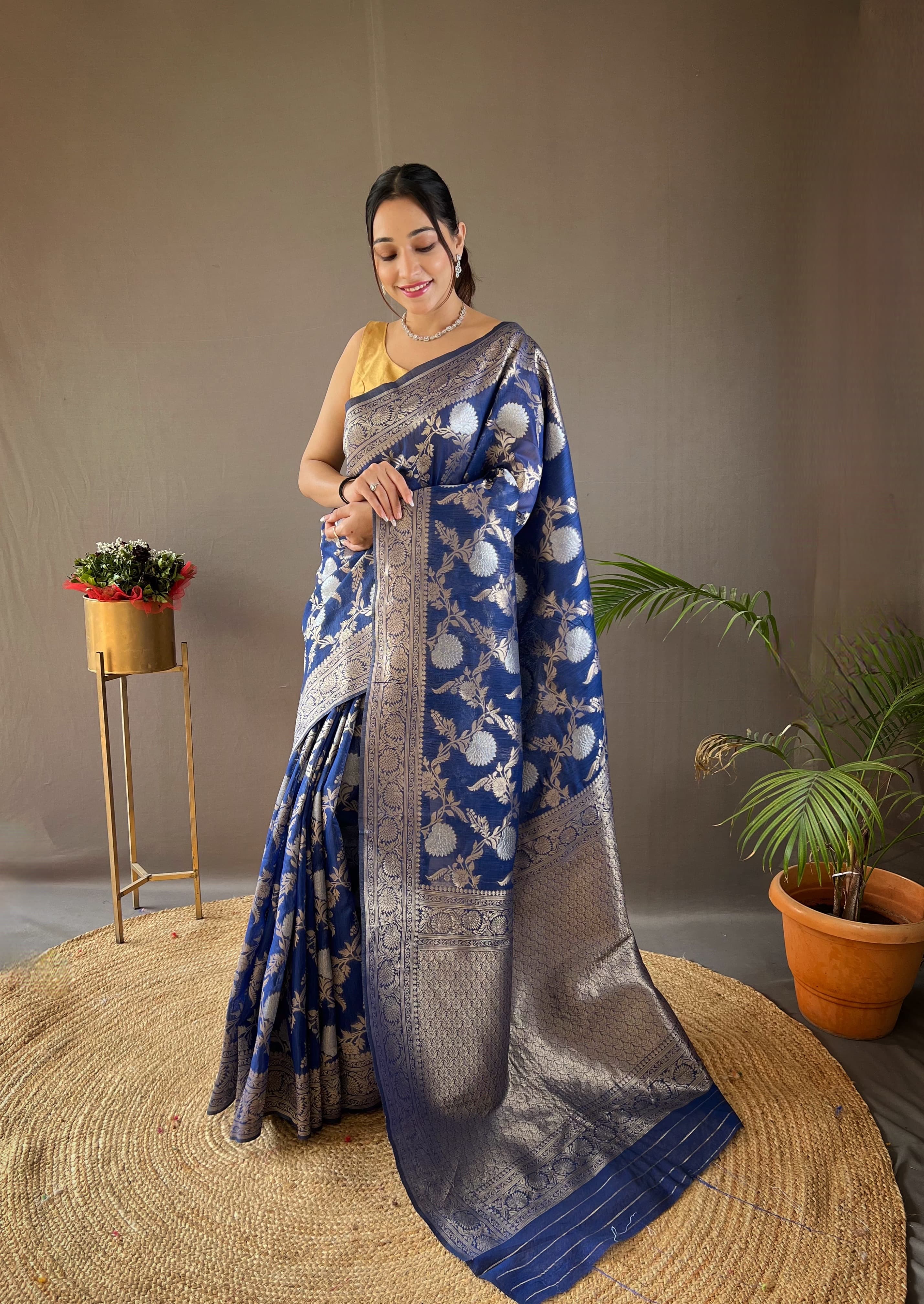 Traditional Navy Blue Rich Pallu With Jacquard Work Silk Saree