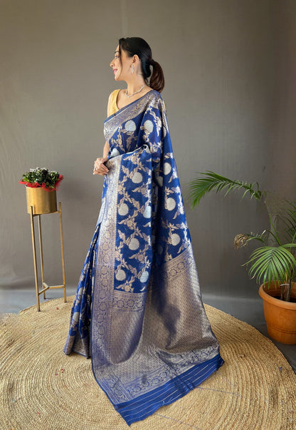 Traditional Navy Blue Rich Pallu With Jacquard Work Silk Saree