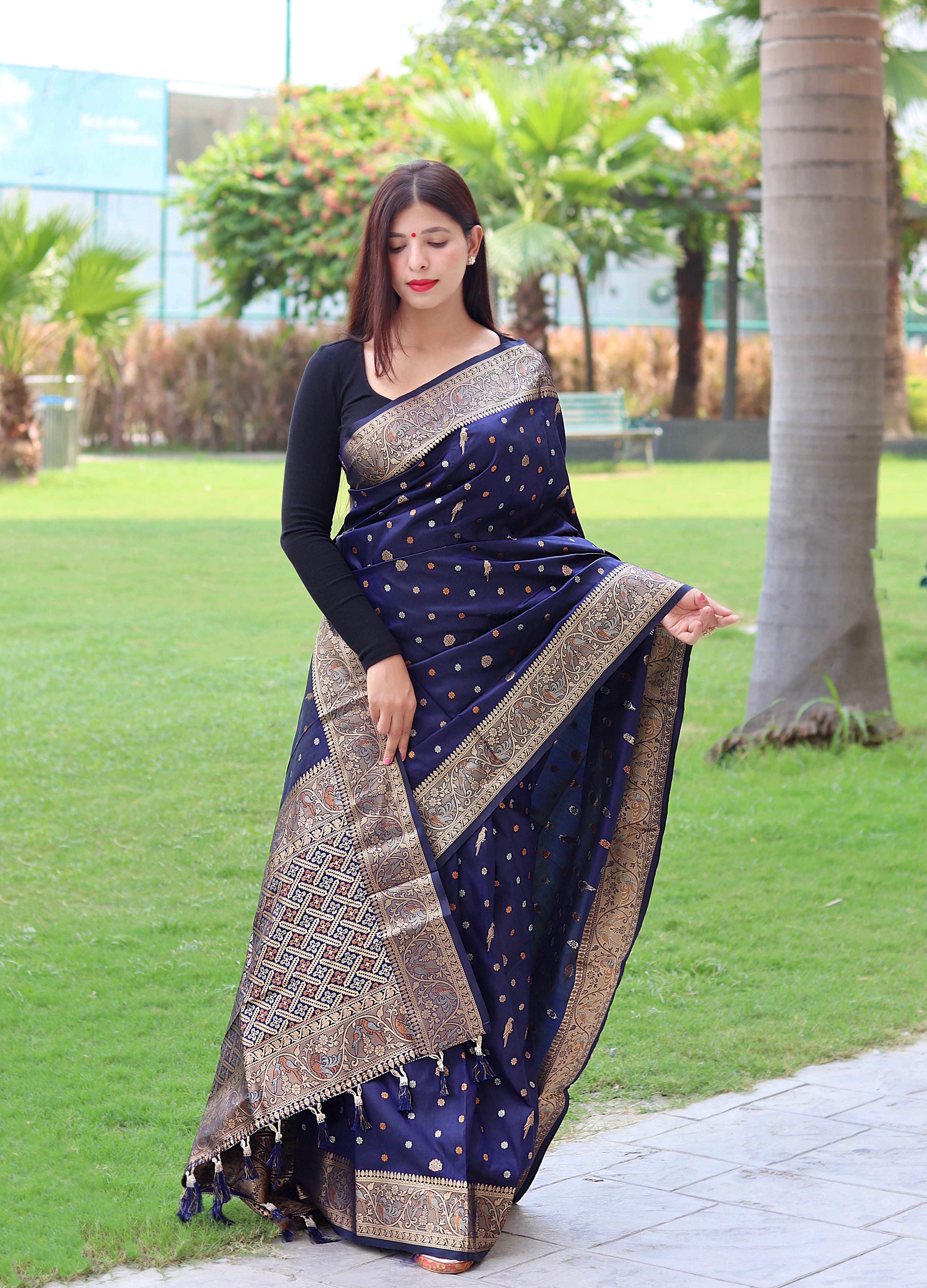 Latest Copper And Golden Zari Weave Border Navy Blue Saree