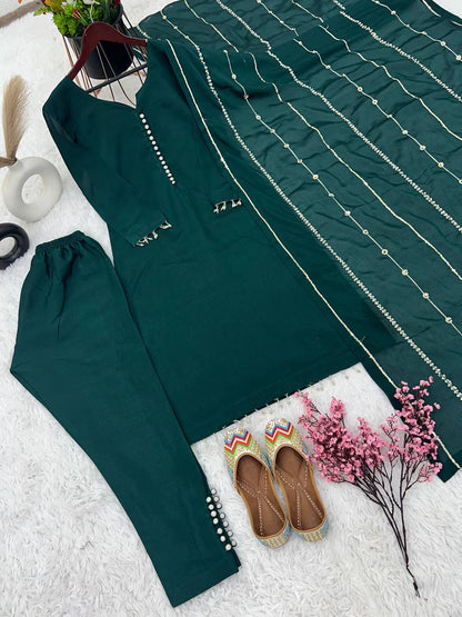 Fashionable Green Color Kurti Pant With Work Dupatta