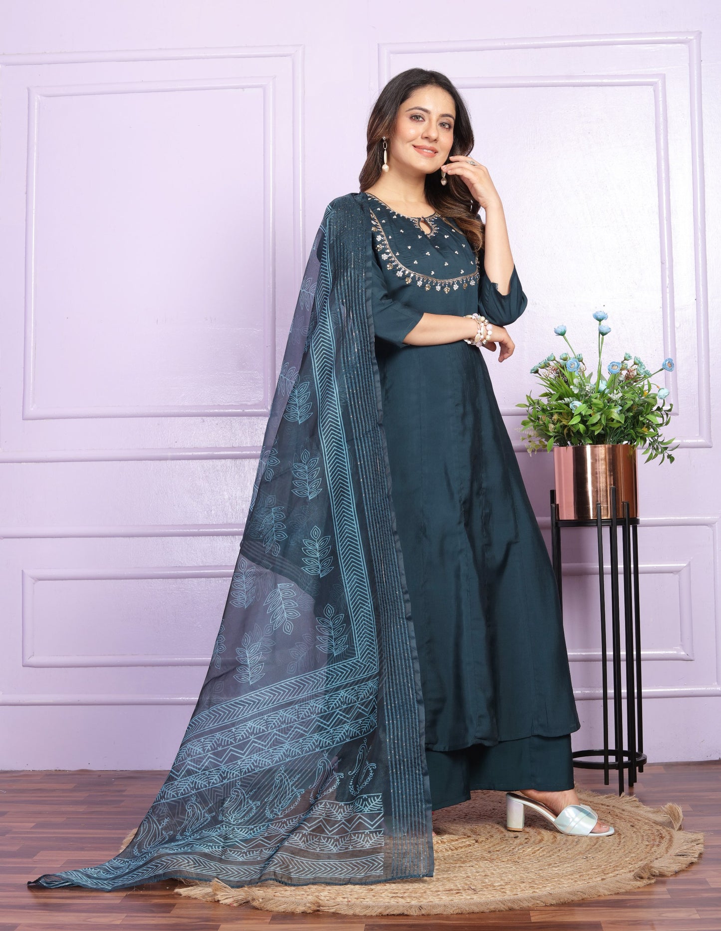 Amazing Kali Pattern Navy Blue Color Salwar Suit