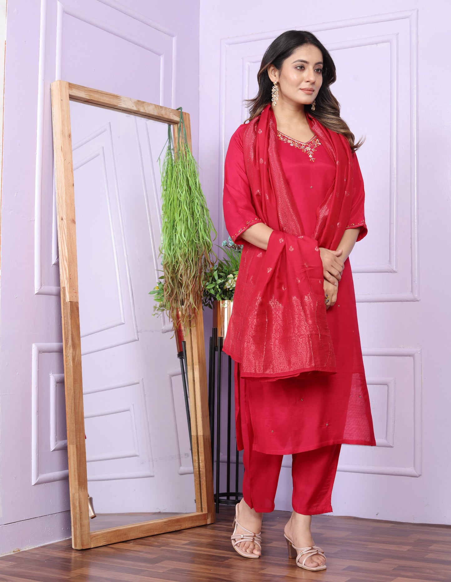 Festive Wear Red Color Muslin Salwar Suit