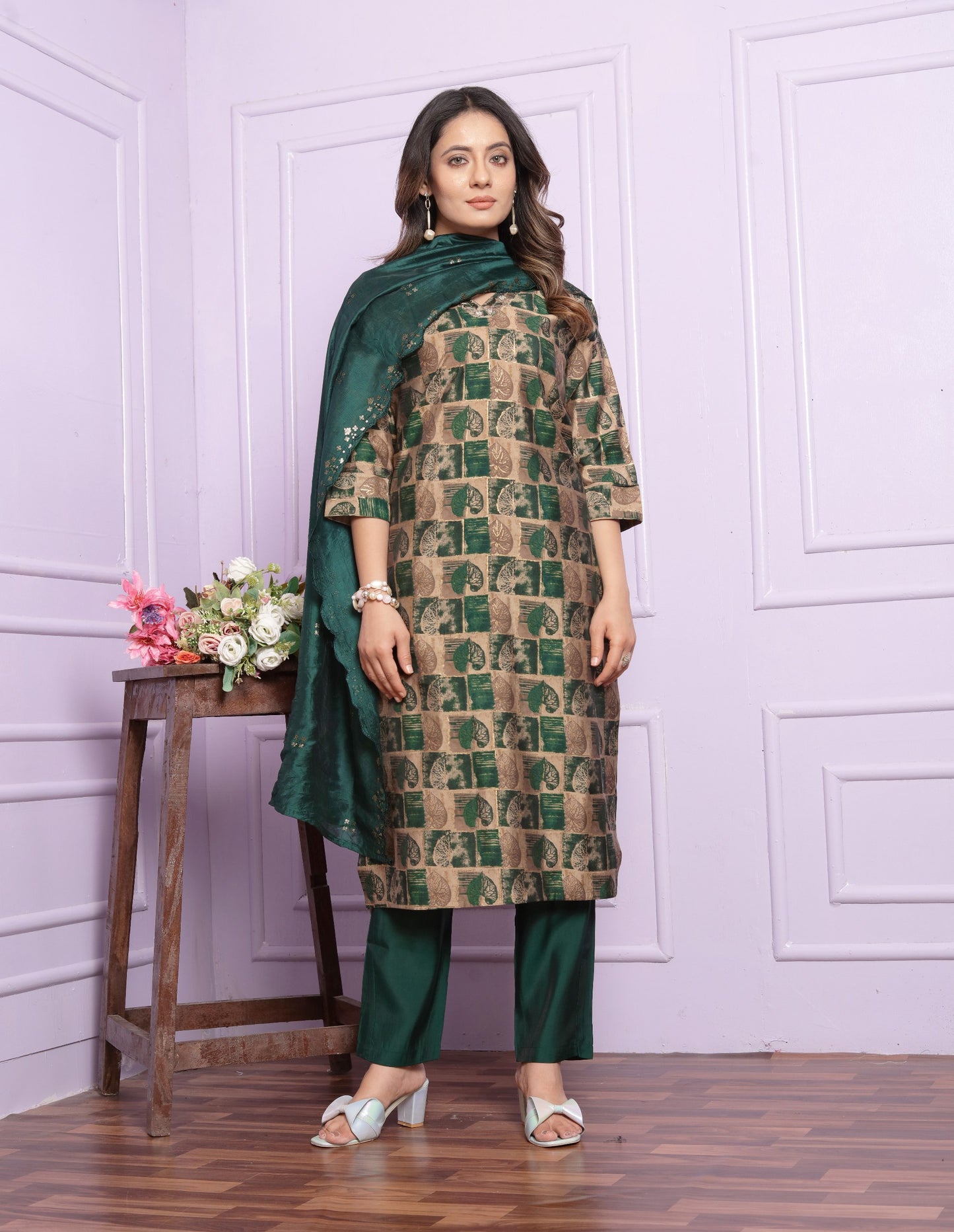 Awesome Bottle Green Kurta Set