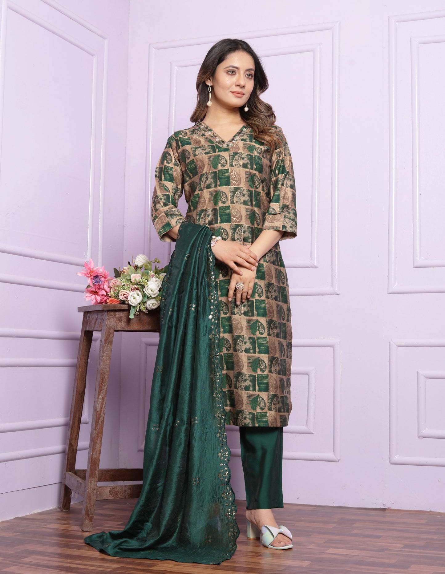 Awesome Bottle Green Kurta Set