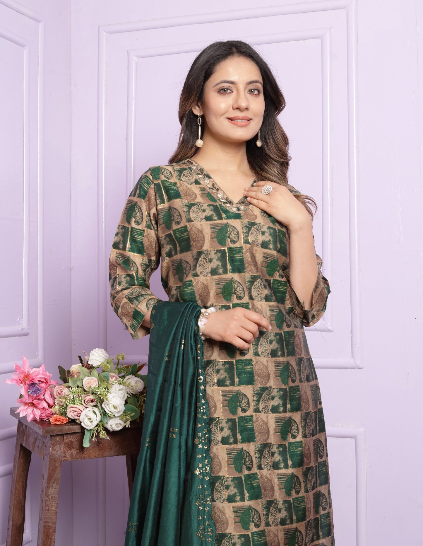 Awesome Bottle Green Kurta Set