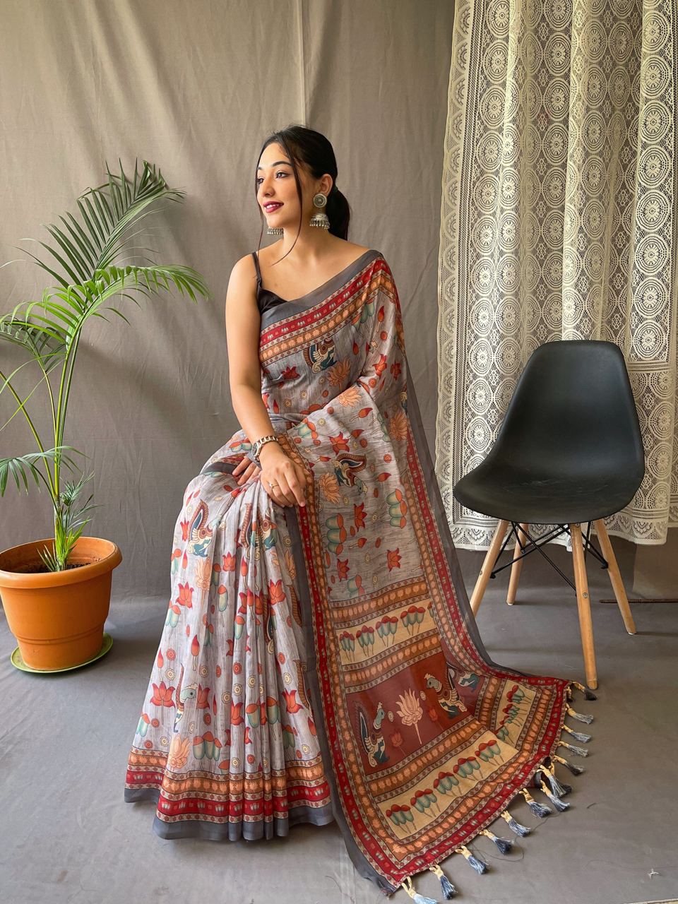 Terrific Grey Color Kalamkari Print Cotton Saree