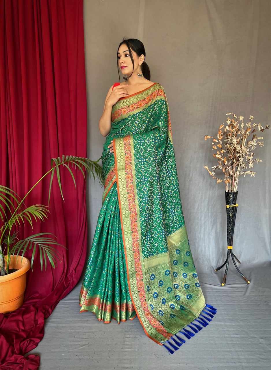 Rich Pallu Green Color Patola Silk Saree