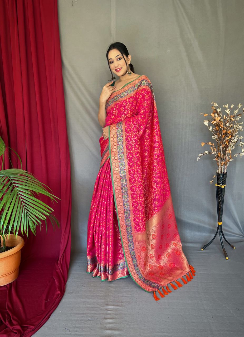 Rich Pallu Pink Color Patola Silk Saree