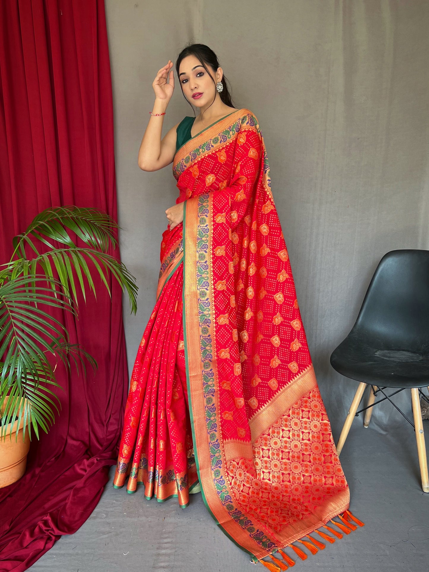 Wedding Wear Red Color Kachi Patola Silk Saree