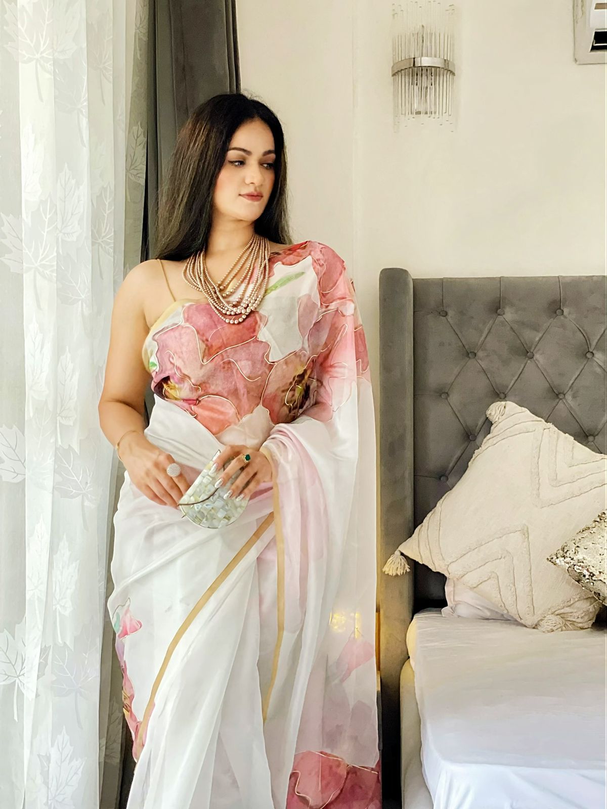 Fashionable Organza Silk White Color Printed Saree