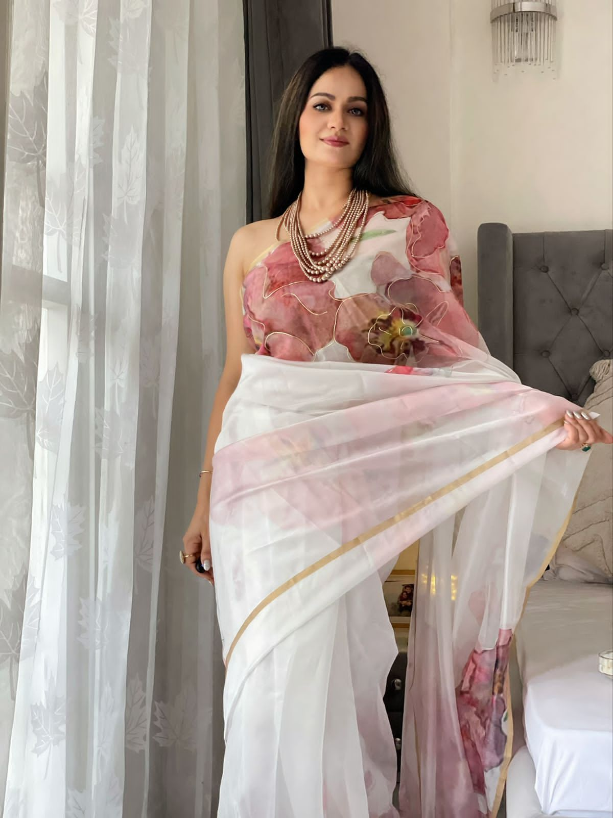 Fashionable Organza Silk White Color Printed Saree