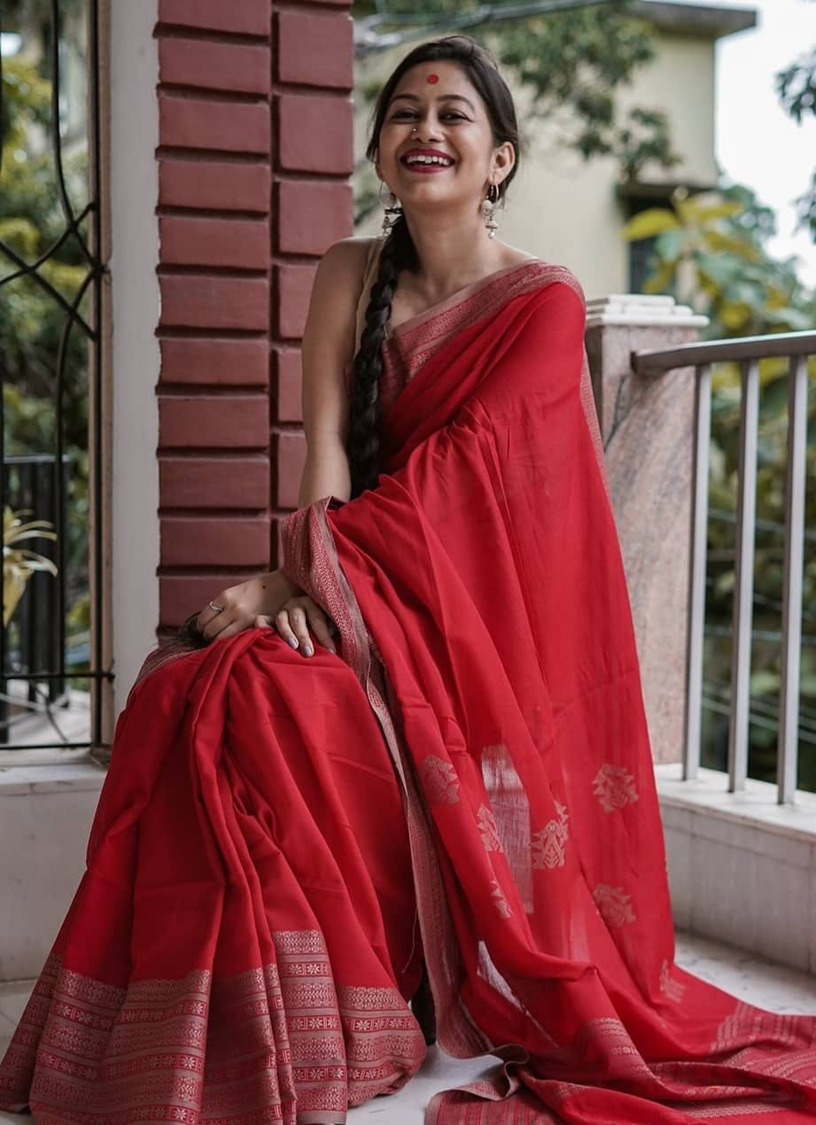 Stylish Red Color Soft Cotton Silk Saree