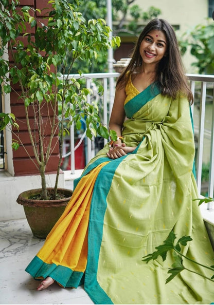 Fashionable Pista And Yellow Color Saree