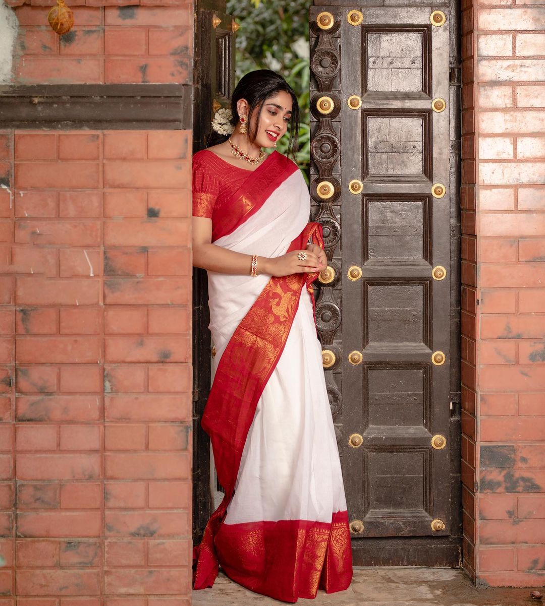 Red And White Color Festive Wear Saree