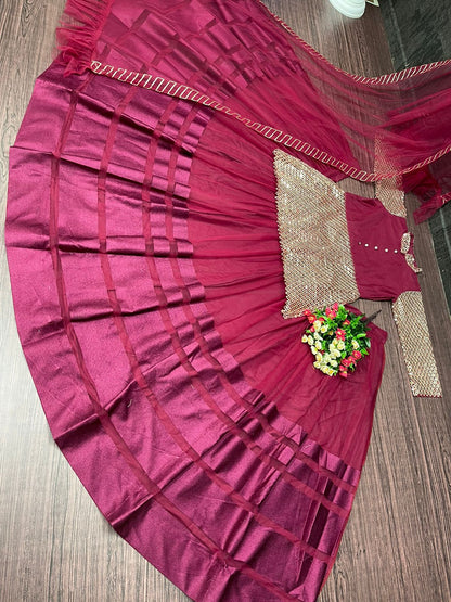 Flattering Dark Pink Color Lehenga With Top