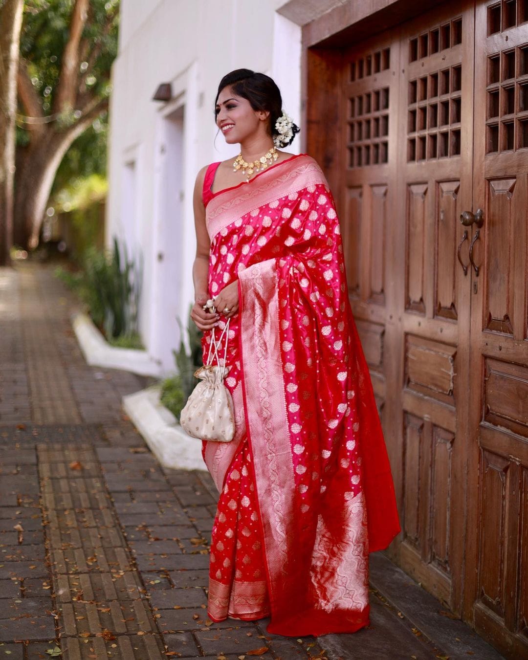 Good Looking Dark Pink Color Silver Jari Design Saree