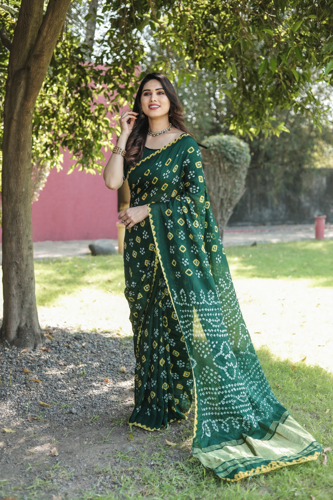 Bandhej Border With Zari Green Color Function Wear Saree