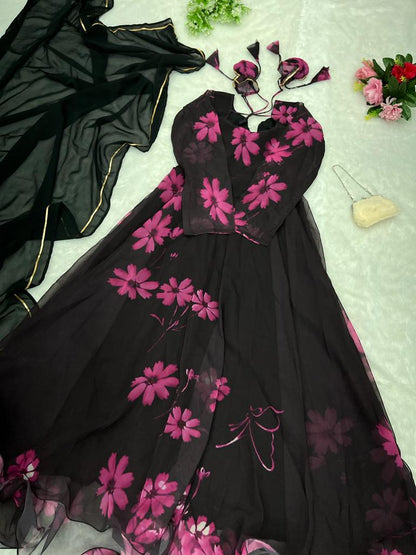 Black Color Digital Print Beautiful Gown