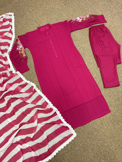 Beautiful Work Dark Pink Color Kurti Set