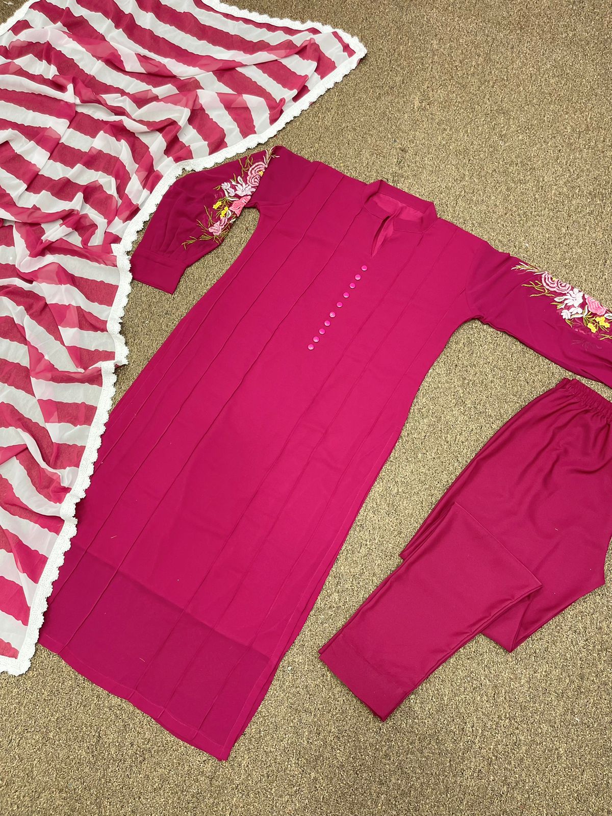 Beautiful Work Dark Pink Color Kurti Set