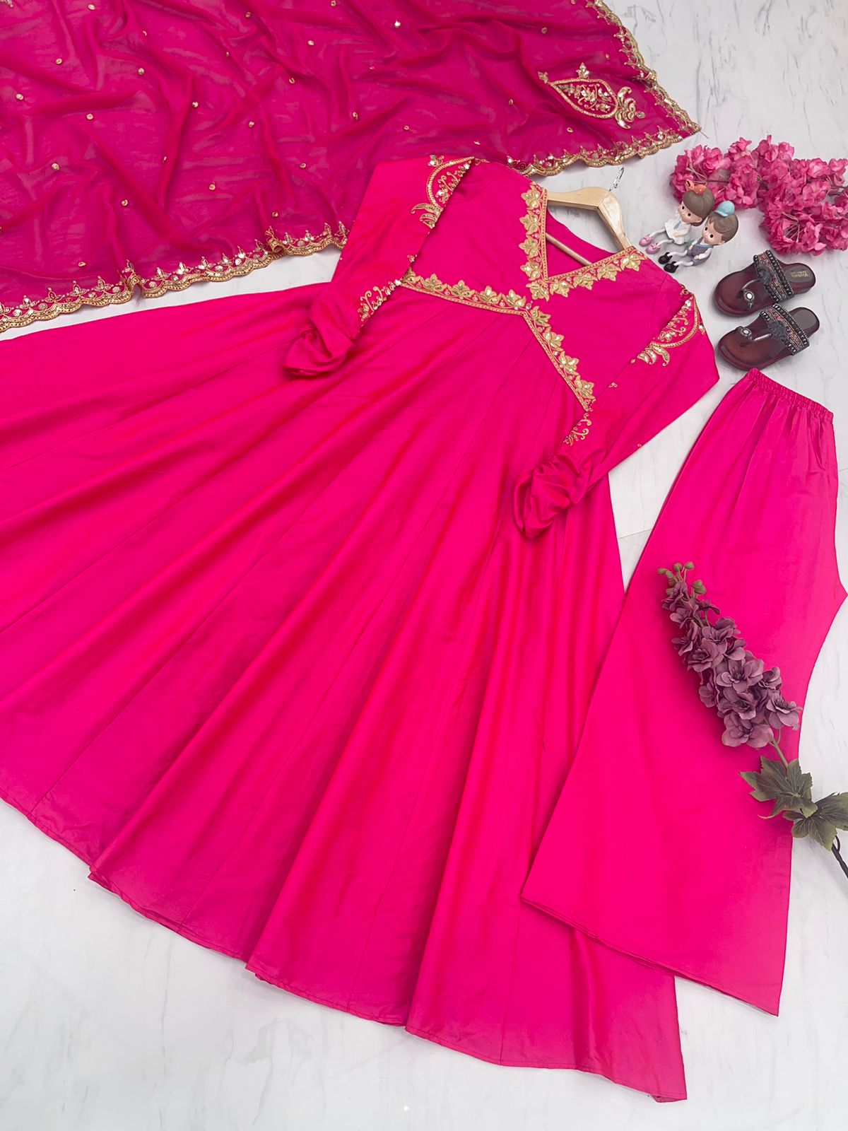 Hina Khan Wear Pink Color Anarkali Gown