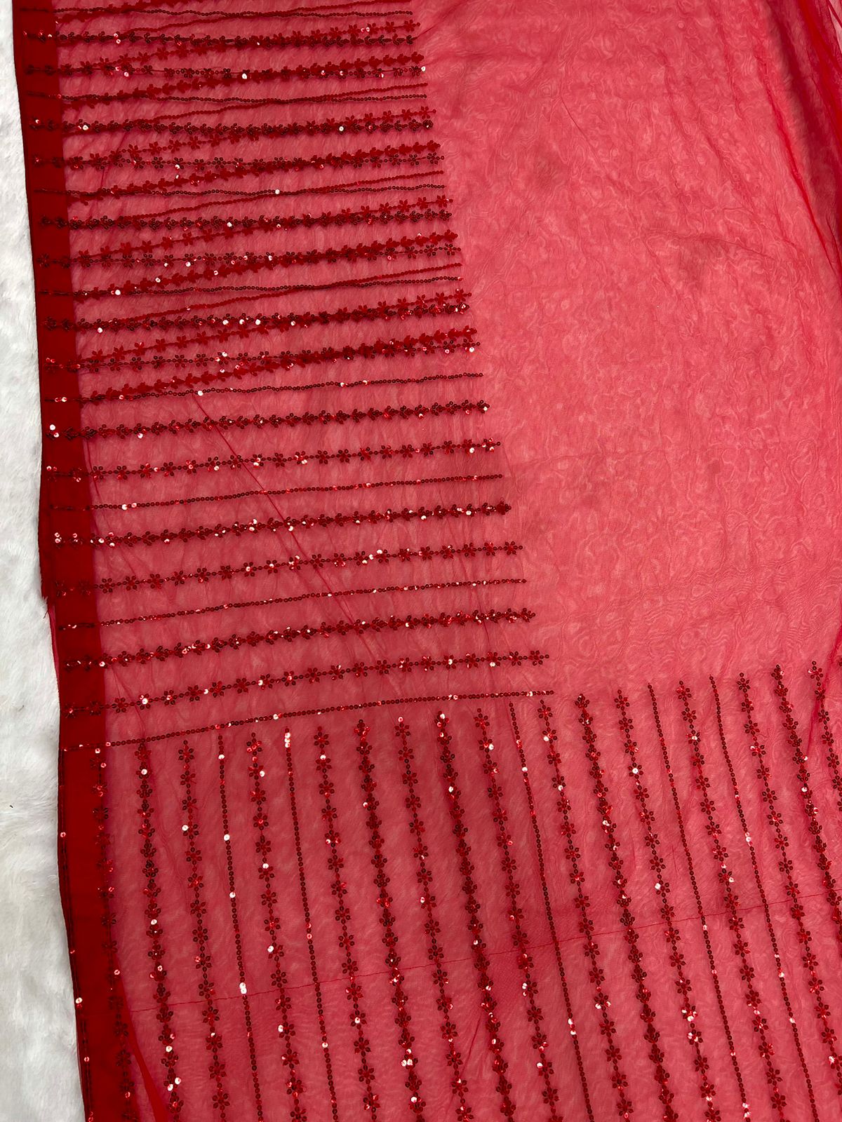 Soft Net Red Color Feather Lace In Pallu Border Saree