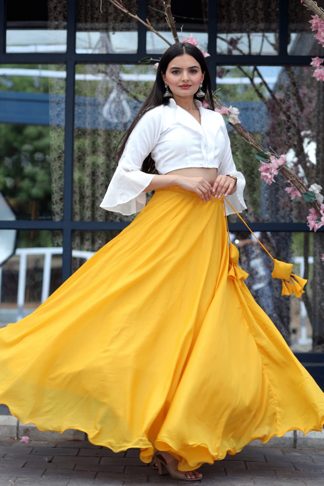 Pretty Yellow Plain Lehenga With Stylish Blouse