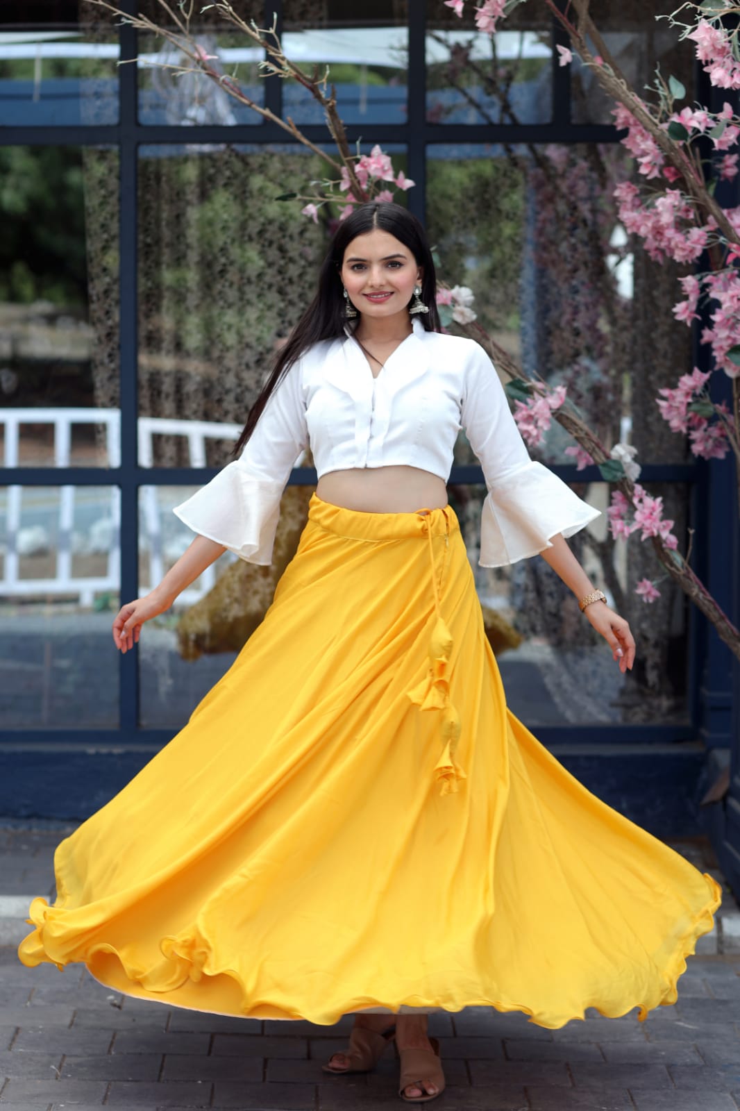 Pretty Yellow Plain Lehenga With Stylish Blouse