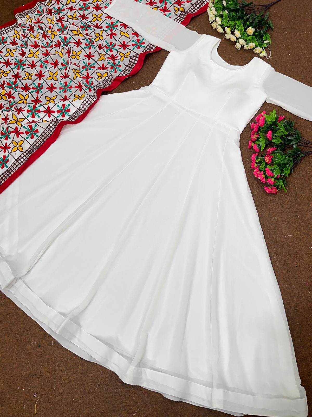 Party wear Plain White Gown With Dupatta