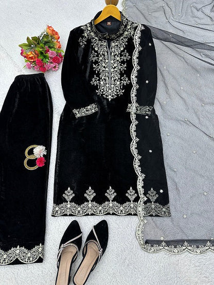 Thread With Sequence Work Black Color Salwar Suit