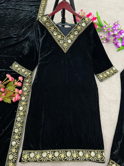 Black Velvet Sequence Work Pakistani Style Salwar Kameez