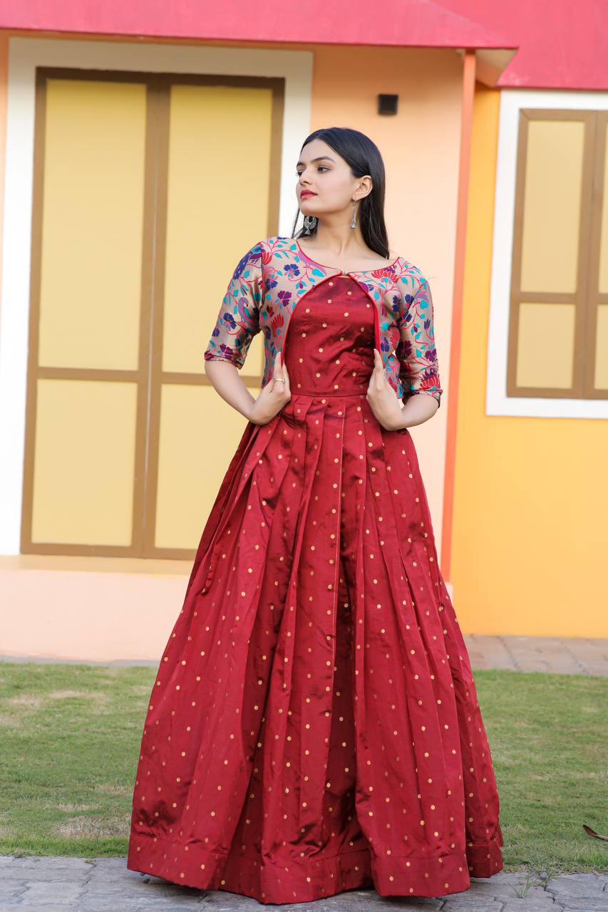 Maroon colour 2024 ka gown