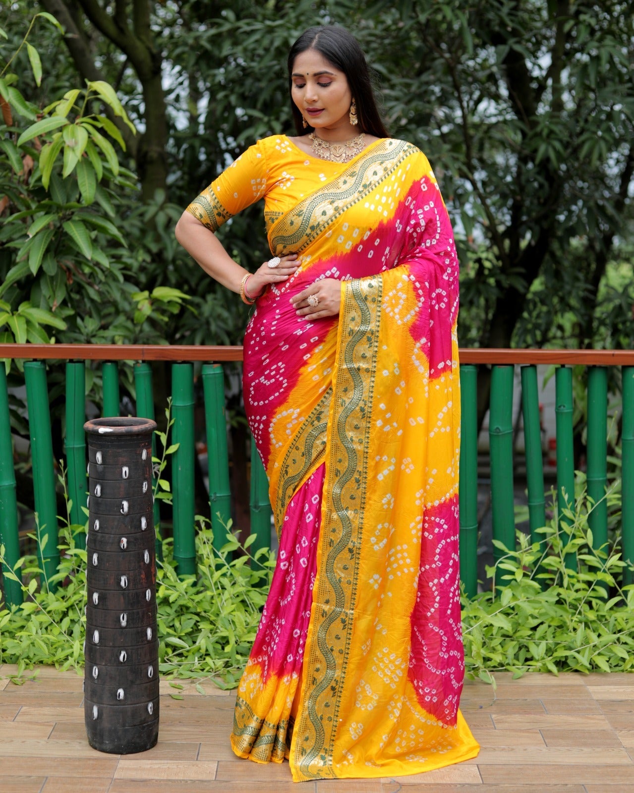 Yellow And Pink Dual Color Bandhej Pallu Saree